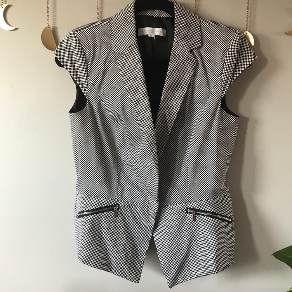 New York & Co black and white checkered work vest